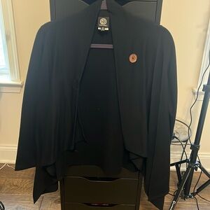 Women’s bobeau sweater jacket in black size M.